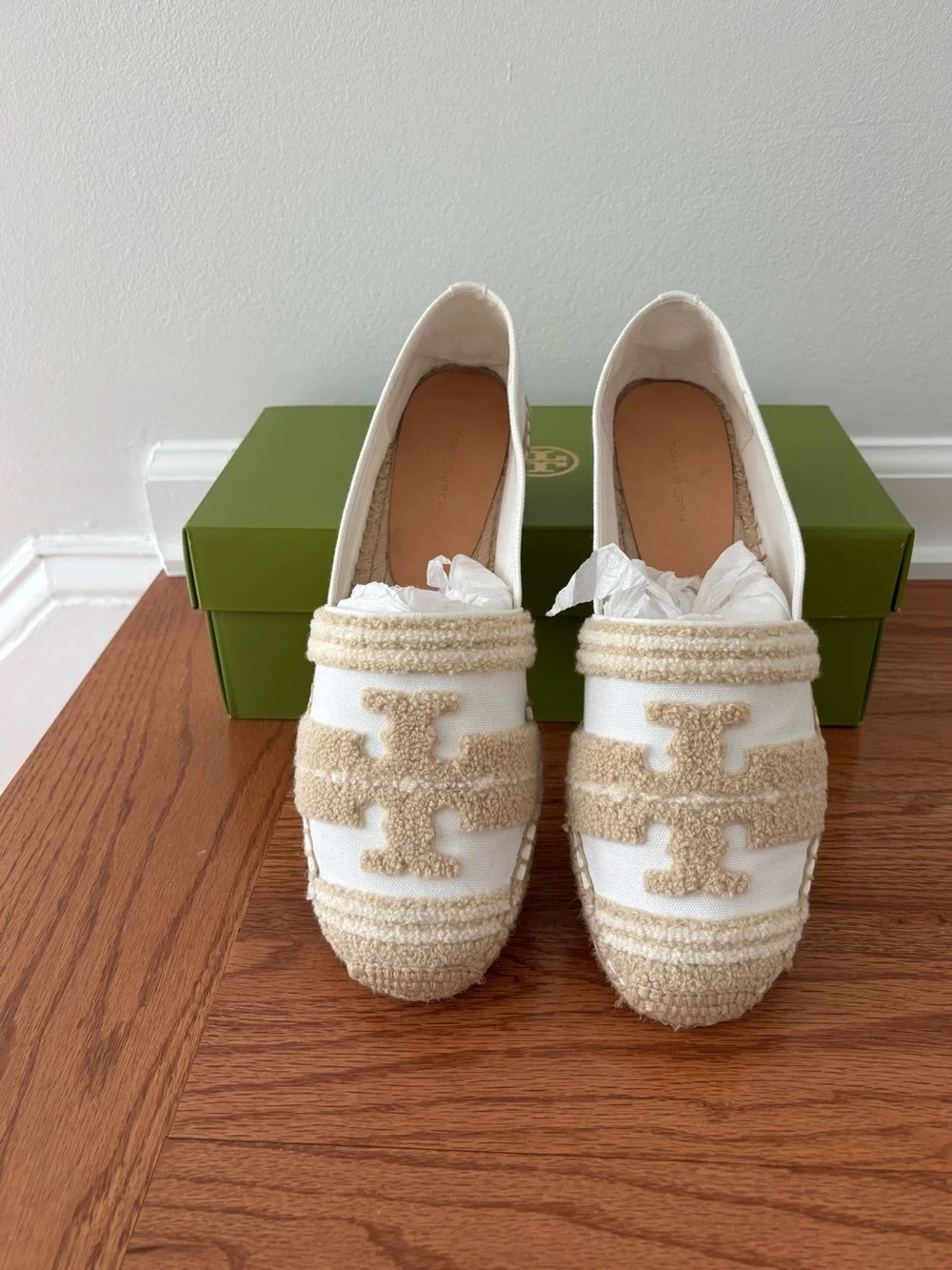 Tory Burch White & Beige Canvas Espadrilles